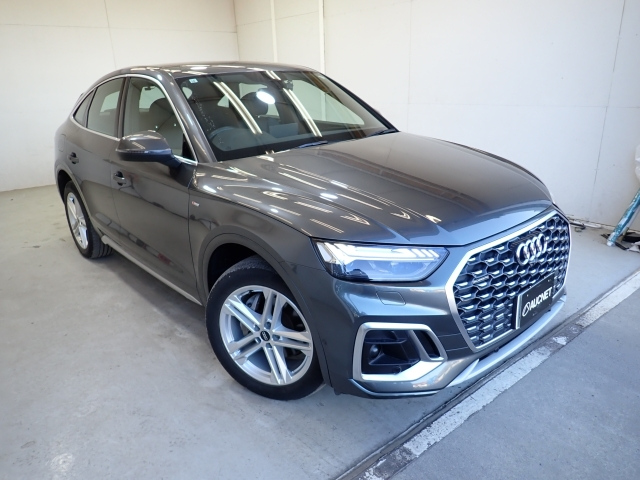 AUDI Q5 2021