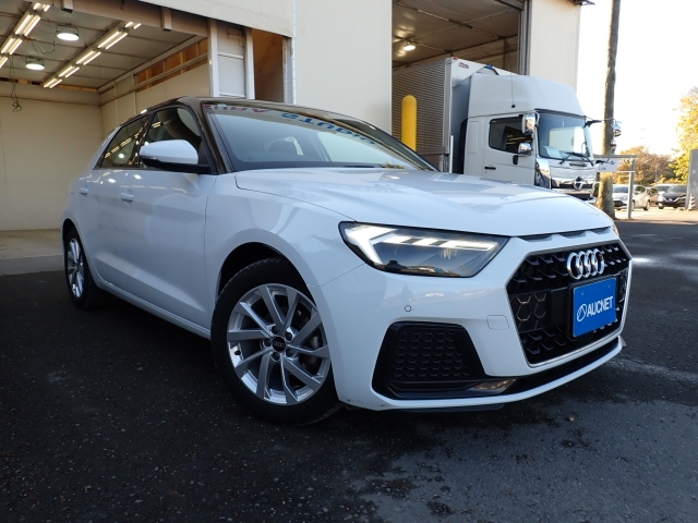 AUDI A1 2021