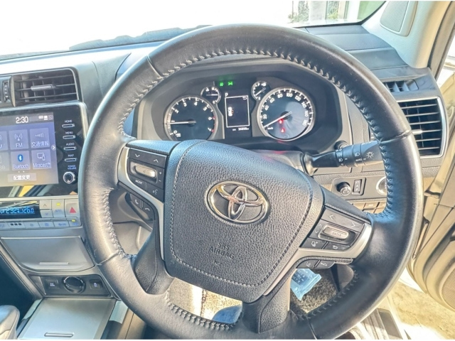 TOYOTA LAND CRUISER PRADO 2022