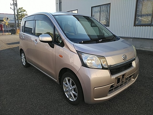 DAIHATSU MOVE 2013