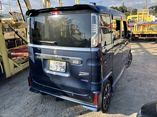 Заказать SUZUKI SPACIA