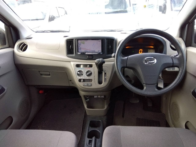 DAIHATSU MIRA E S 2014