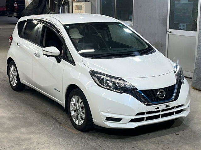 NISSAN NOTE 2019