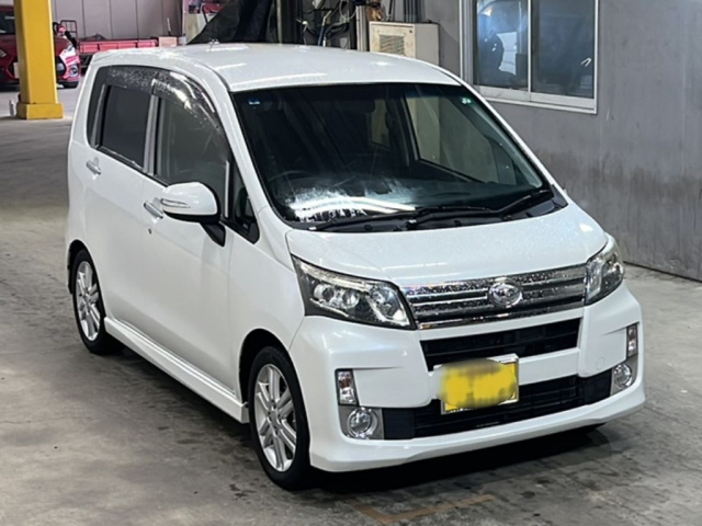 DAIHATSU MOVE 2013