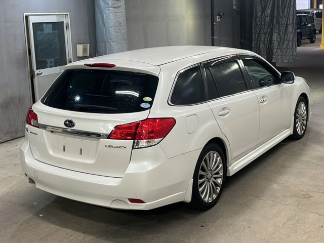 SUBARU LEGACY 2010