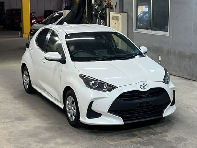 TOYOTA YARIS 2021