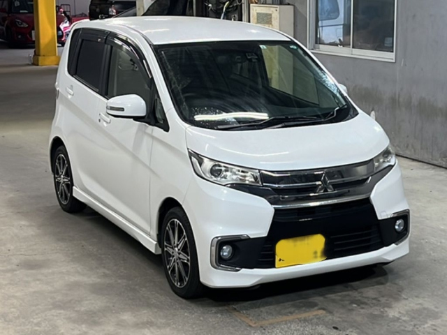 MITSUBISHI EK CUSTOM 2017