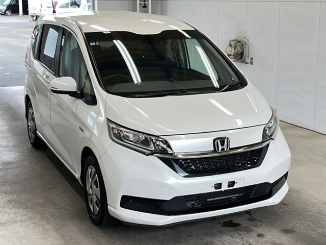 HONDA FREED 2022