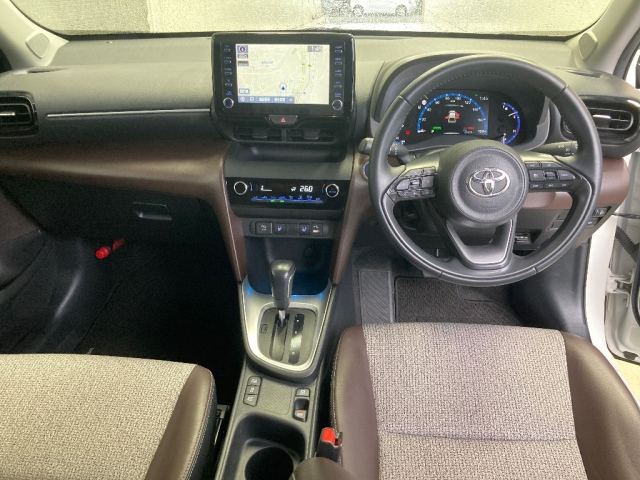 TOYOTA YARIS CROSS 2020