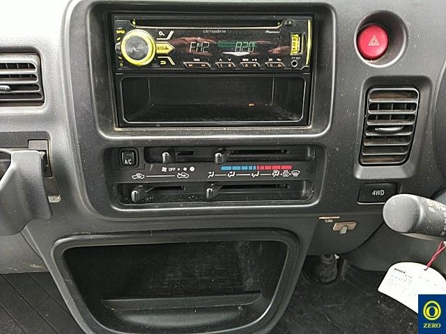 DAIHATSU HIJET TRUCK 2012