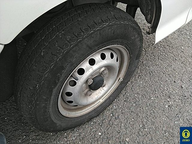 DAIHATSU HIJET TRUCK 2012