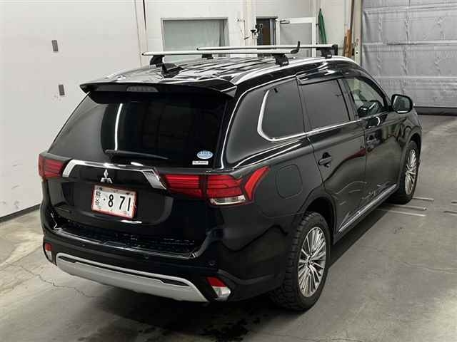 MITSUBISHI OUTLANDER PHEV 2021
