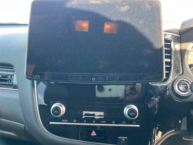 MITSUBISHI OUTLANDER PHEV 2021