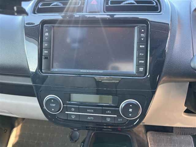 MITSUBISHI MIRAGE 2012