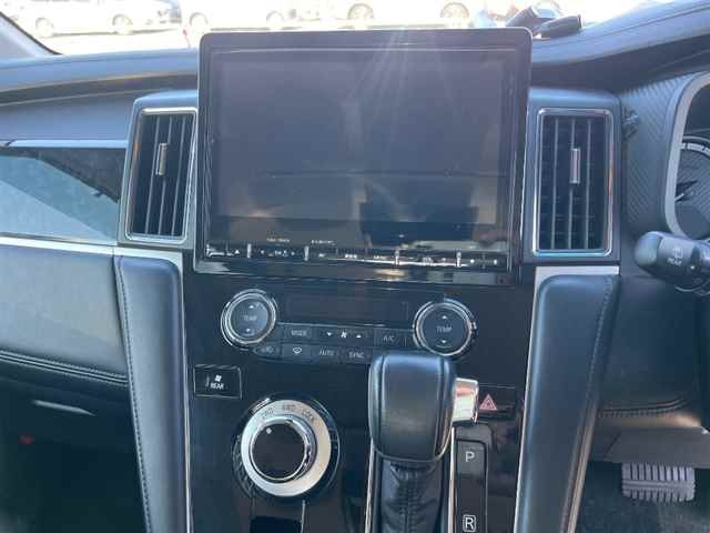 MITSUBISHI DELICA D5 2019