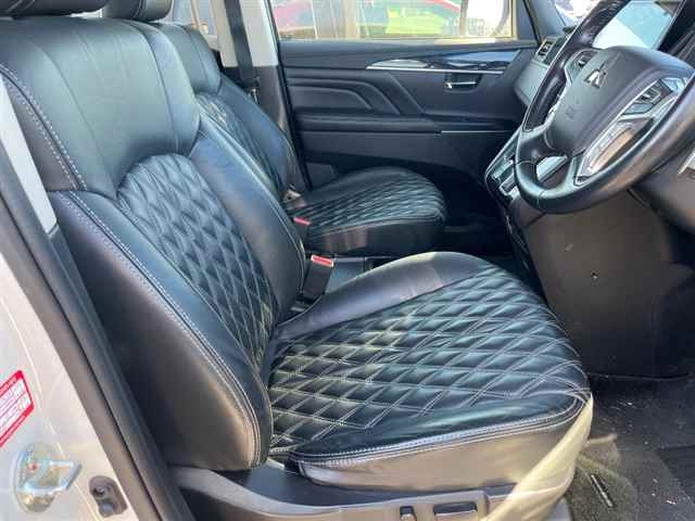 MITSUBISHI DELICA D5 2019