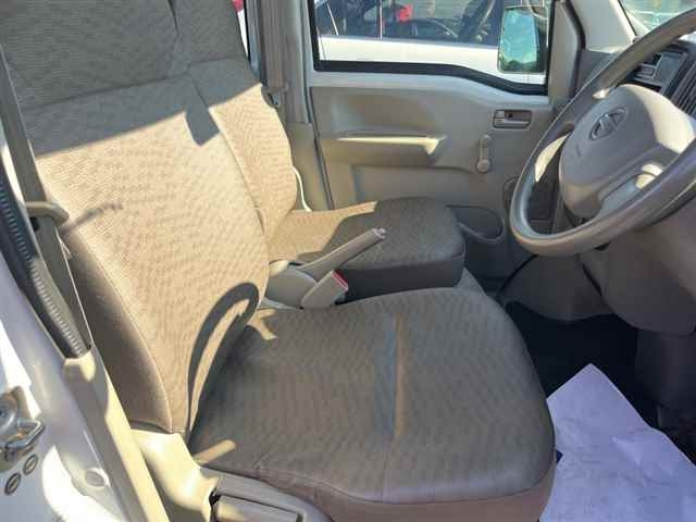 NISSAN CLIPPER VAN 2017