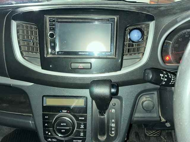 SUZUKI WAGON R 2013