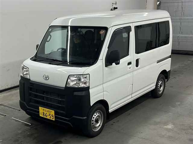 TOYOTA PIXIS VAN 2022