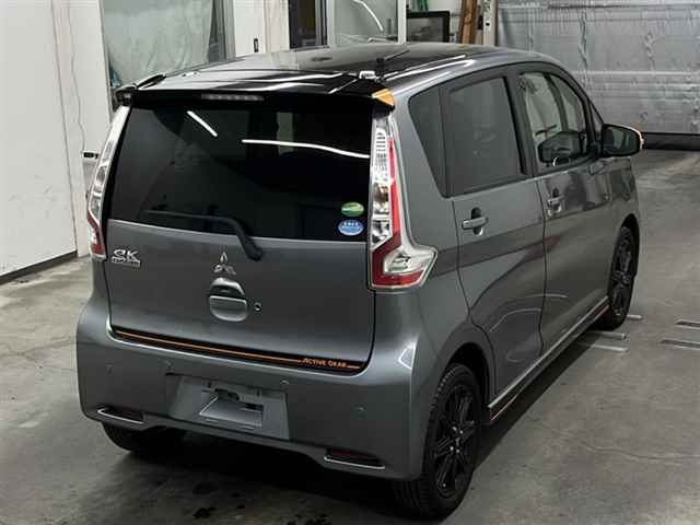 MITSUBISHI EK CUSTOM 2019