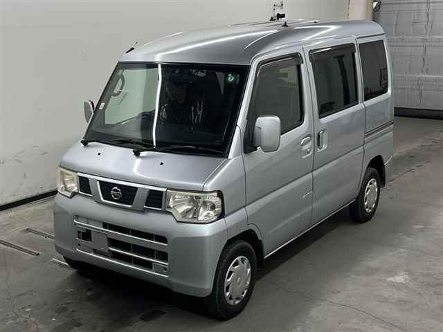 NISSAN CLIPPER VAN 2013