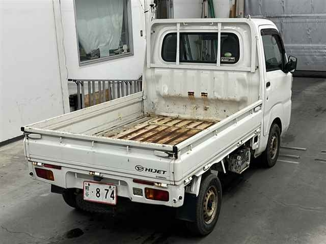 DAIHATSU HIJET TRUCK 2015