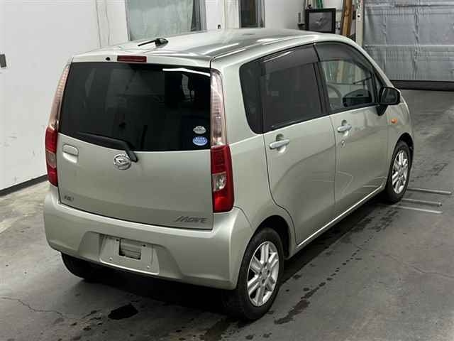 DAIHATSU MOVE 2012