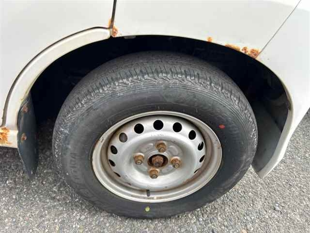 DAIHATSU HIJET VAN 2009