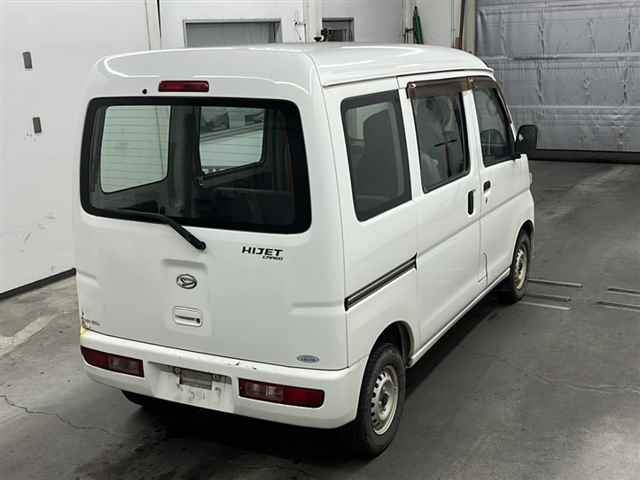 DAIHATSU HIJET VAN 2015