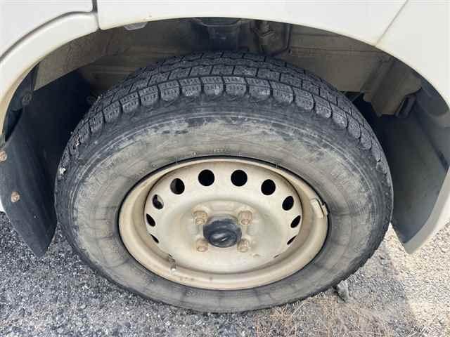 DAIHATSU HIJET VAN 2015