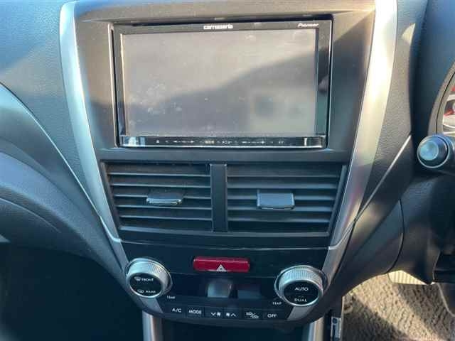 SUBARU FORESTER 2011