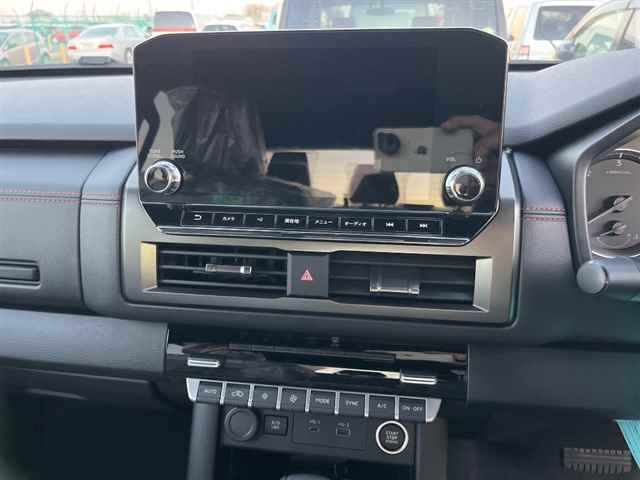 MITSUBISHI TRITON 2025