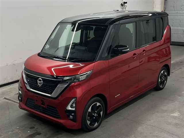 NISSAN ROOX 2022