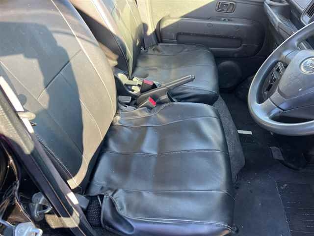 DAIHATSU HIJET VAN 2018