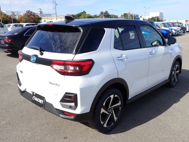 DAIHATSU ROCKY 2025