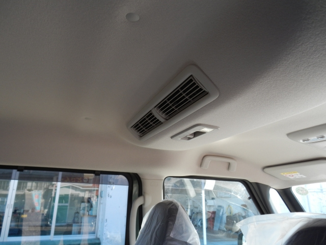 MITSUBISHI DELICA MINI 2024