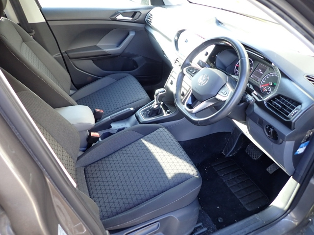 VOLKSWAGEN T-CROSS 2021