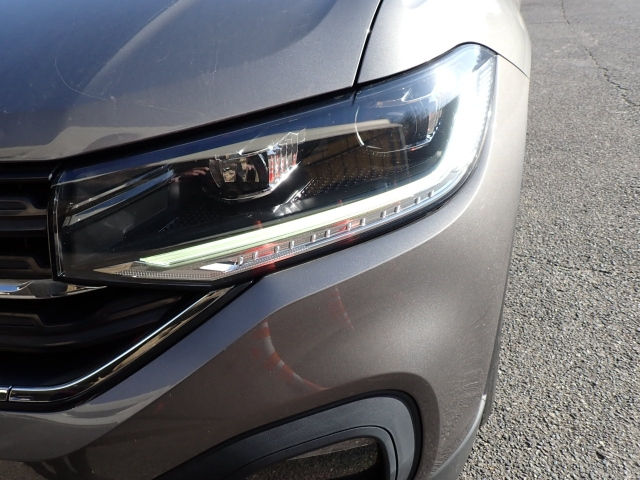 VOLKSWAGEN T-CROSS 2021