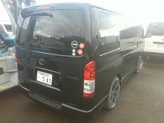 TOYOTA HIACE VAN 2019
