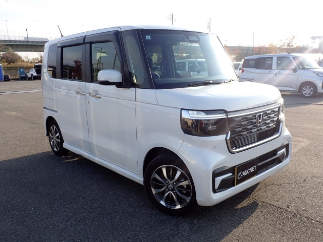 HONDA N BOX 2024