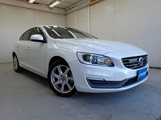 VOLVO S60 2015