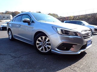 SUBARU LEGACY B4 2017