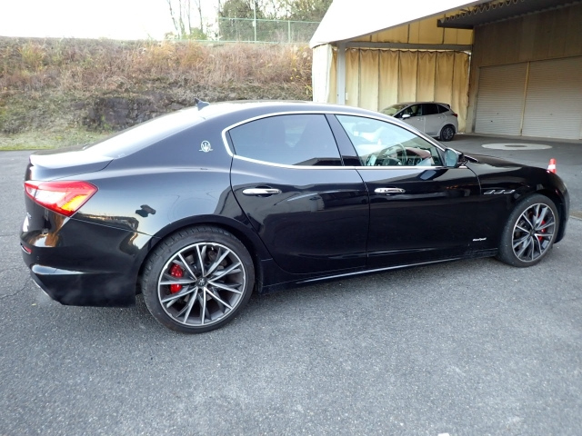 MASERATI GHIBLI 2019