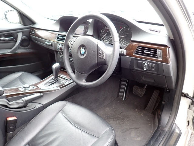 BMW 3 SERIES 2012