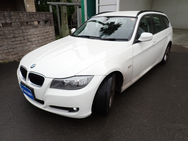 BMW 3 SERIES 2012