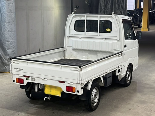 MITSUBISHI MINICAB TRUCK 2016