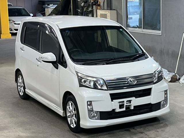 DAIHATSU MOVE 2013