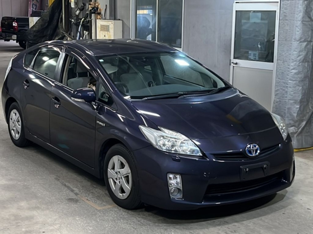 TOYOTA PRIUS 2010