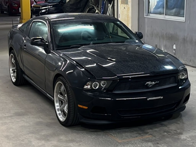FORD MUSTANG 2011