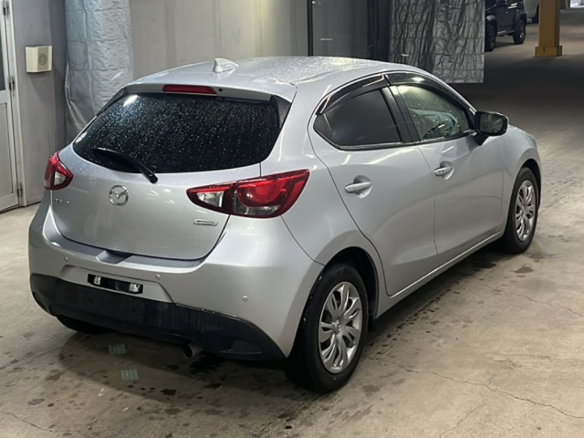 MAZDA DEMIO 2019